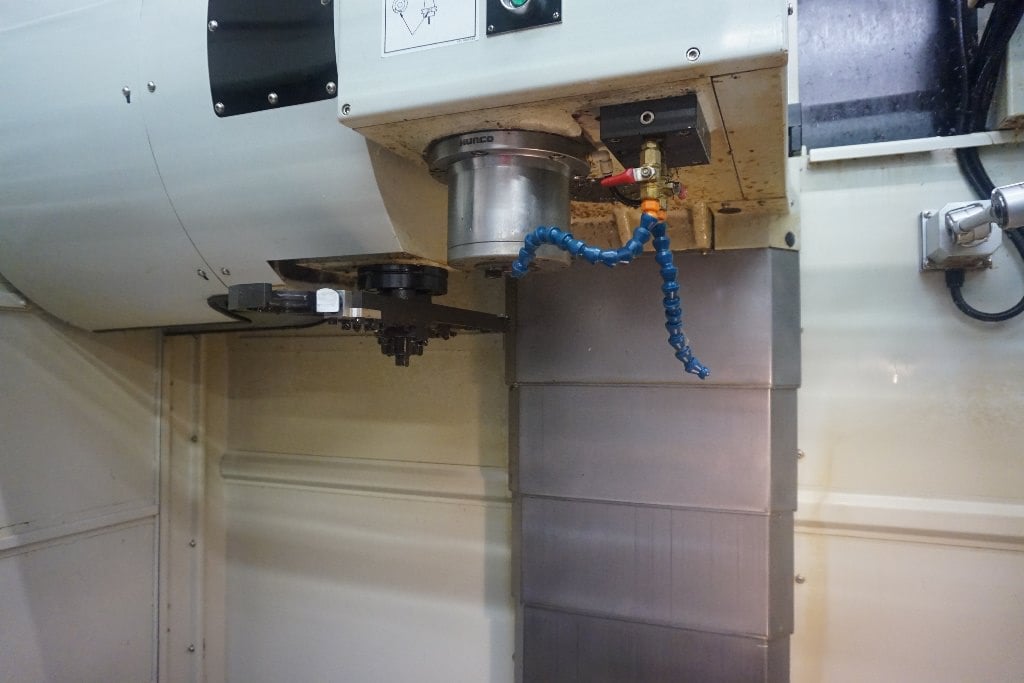 HURCO VM10  2011